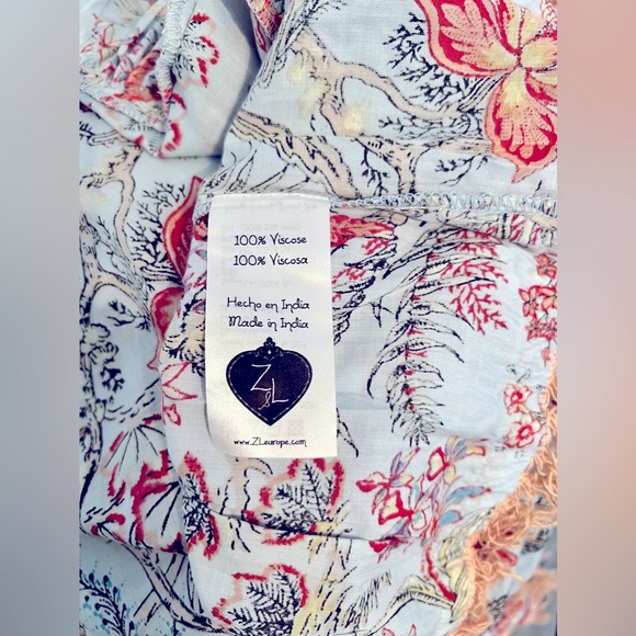 Z&L Europe Floral Print Dress. Size Small. EUC - Picture 14 of 14